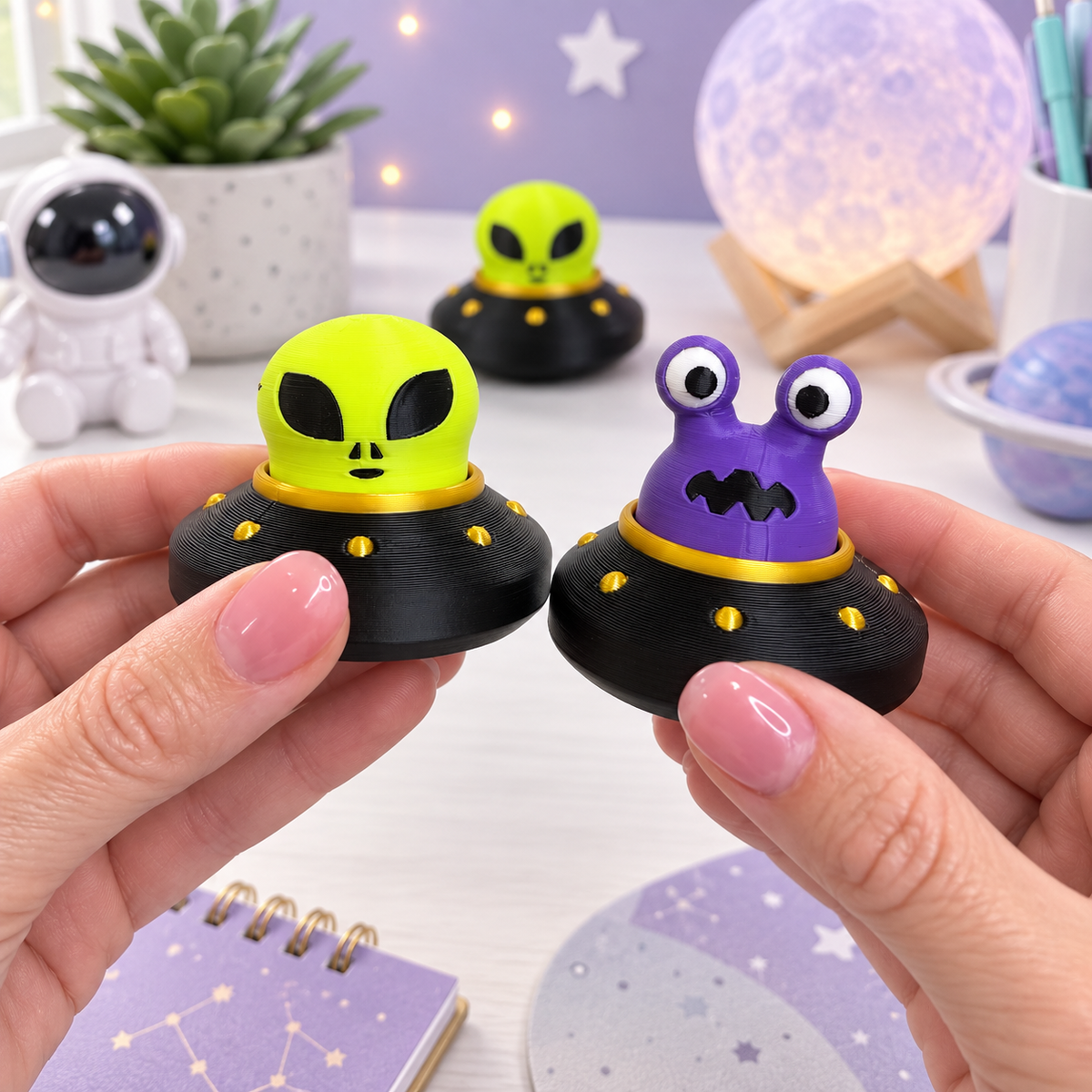 Alien UFO Fidget Clicker – 3D Printed Desk Toy